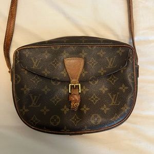 NOT FOR SALE Louis Vuitton Crossbody Purse